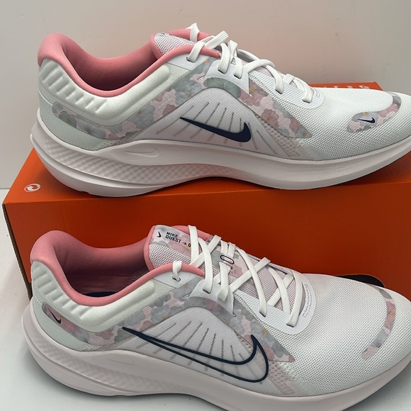 NIKE Men’s QUEST 5 PRM
WHITE/MIDNIGHT NAVY-
PEARL PINK-CORAL CHALK
FB6944-100 - Picture 3 of 16